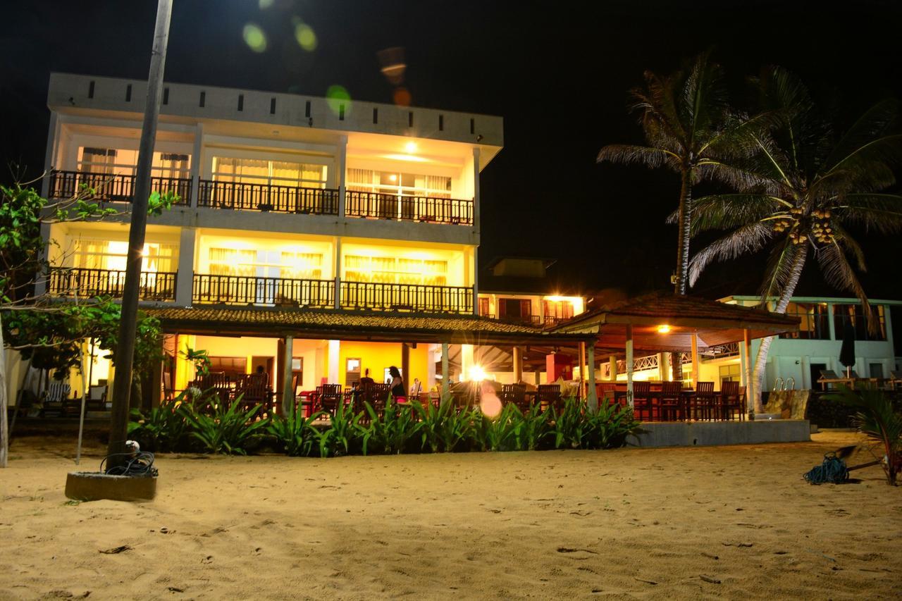 Ranmal Beach Hotel Hikkaduwa Eksteriør billede