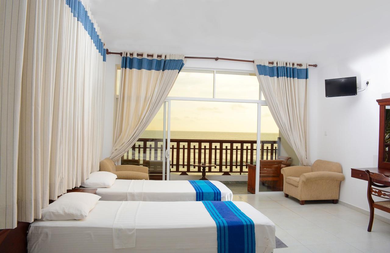 Ranmal Beach Hotel Hikkaduwa Eksteriør billede