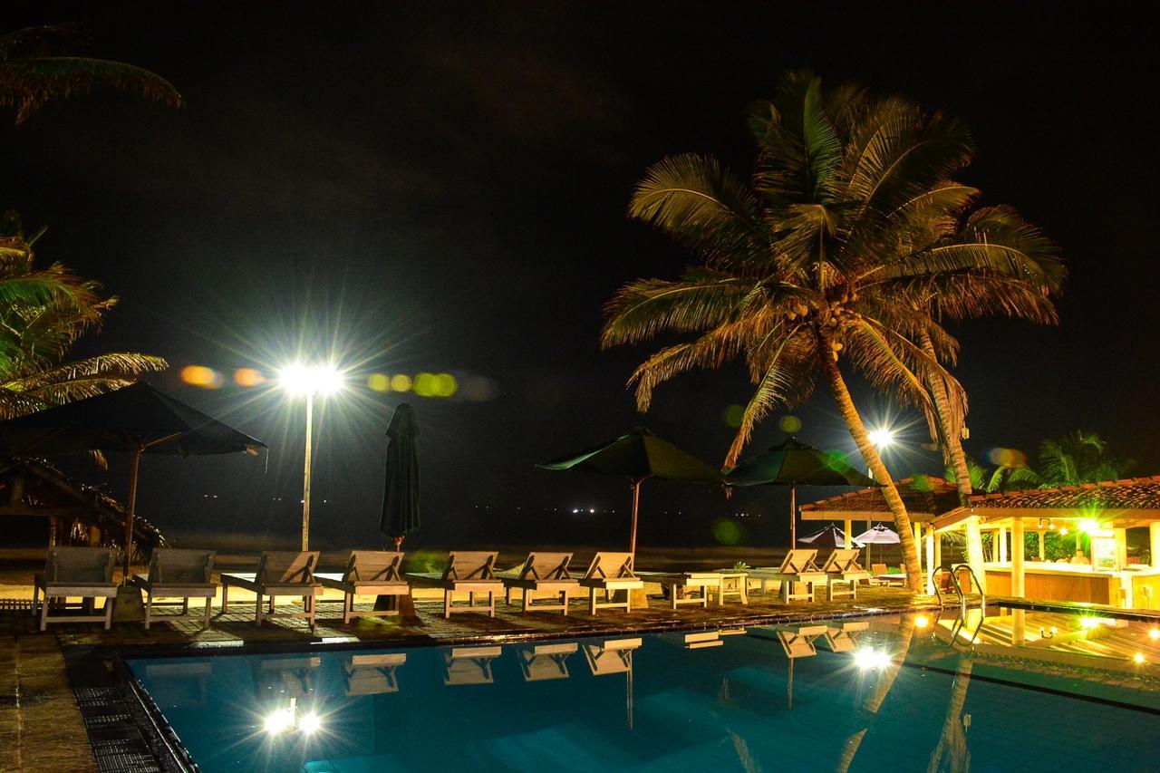 Ranmal Beach Hotel Hikkaduwa Eksteriør billede